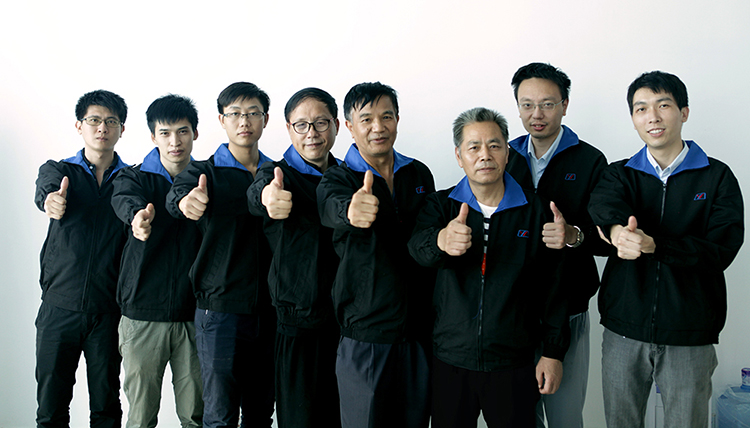 研发-750px.jpg